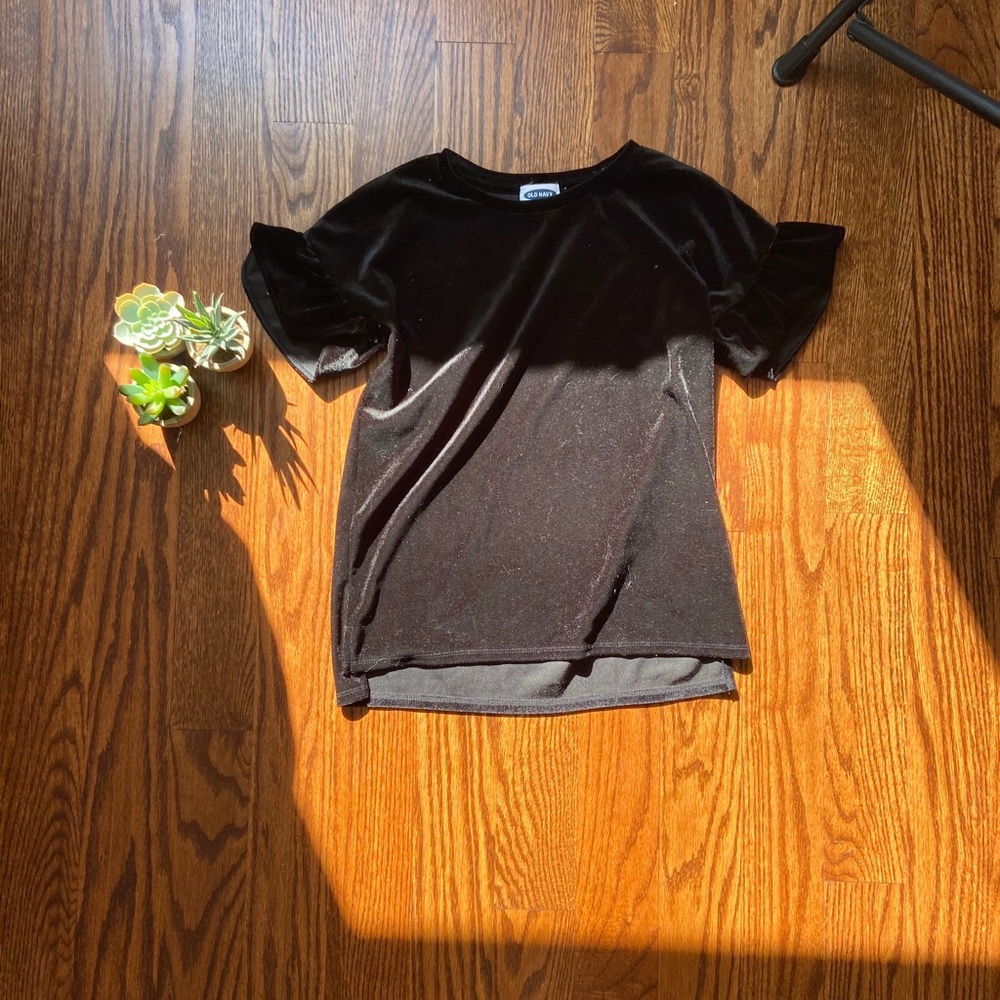 Old navy black velvet shirt
